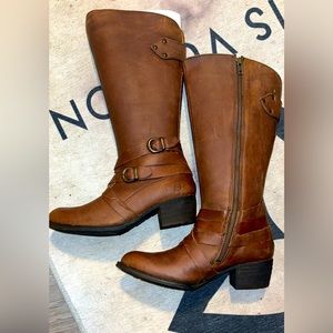 Leather brown fall/winter boots